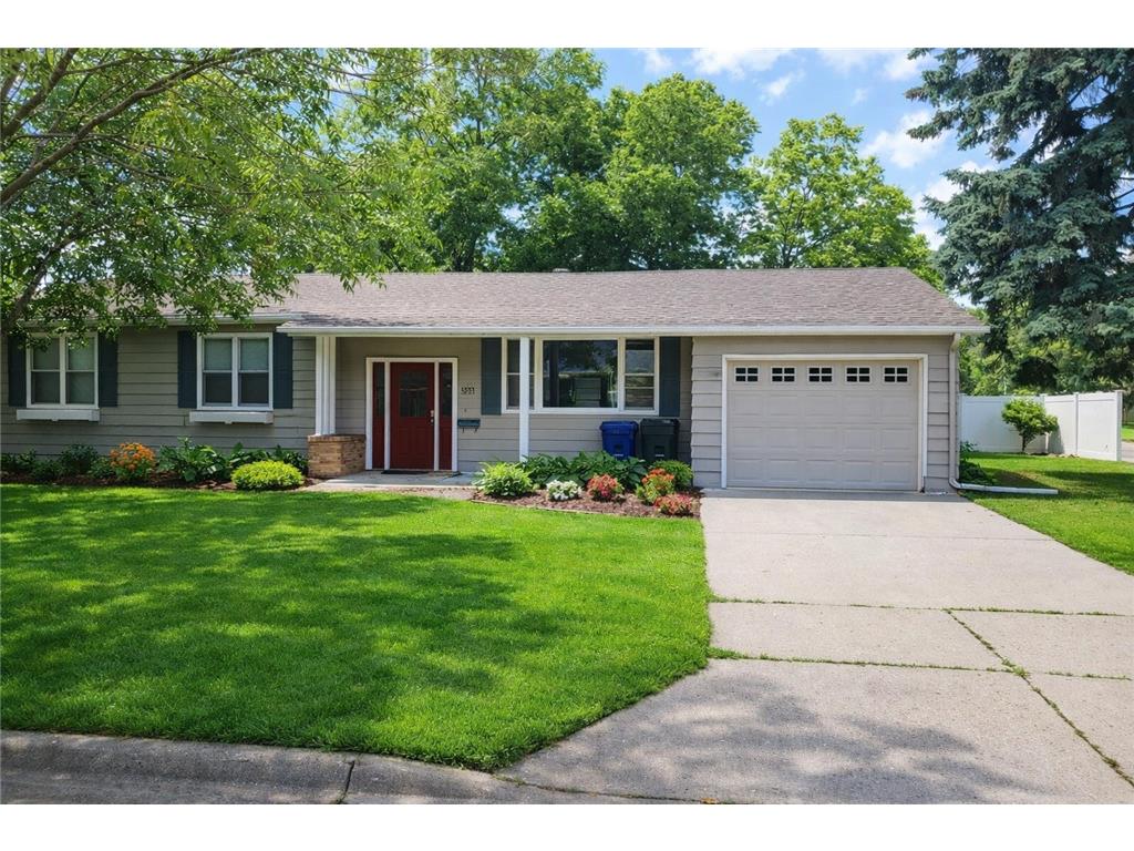 1235 Mitchell Place Fergus Falls MN 56537 7016551 image1