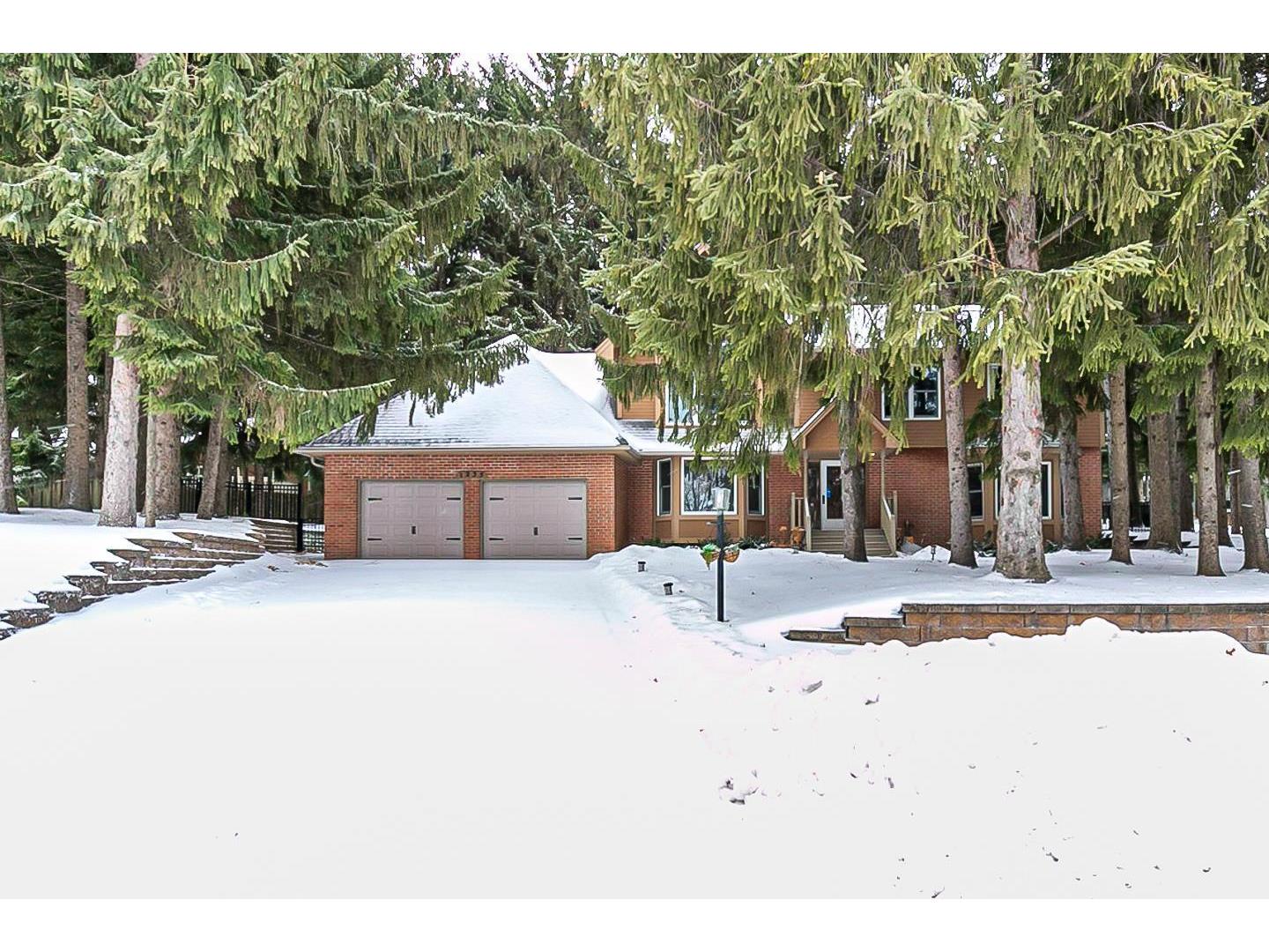 1235 Shannon Court, Woodbury, MN 55125 MLS 6153896 Edina Realty