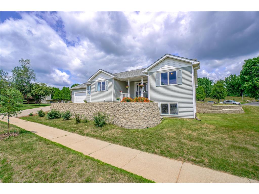 1235 W Maple Street River Falls WI 54022 6404422 image1