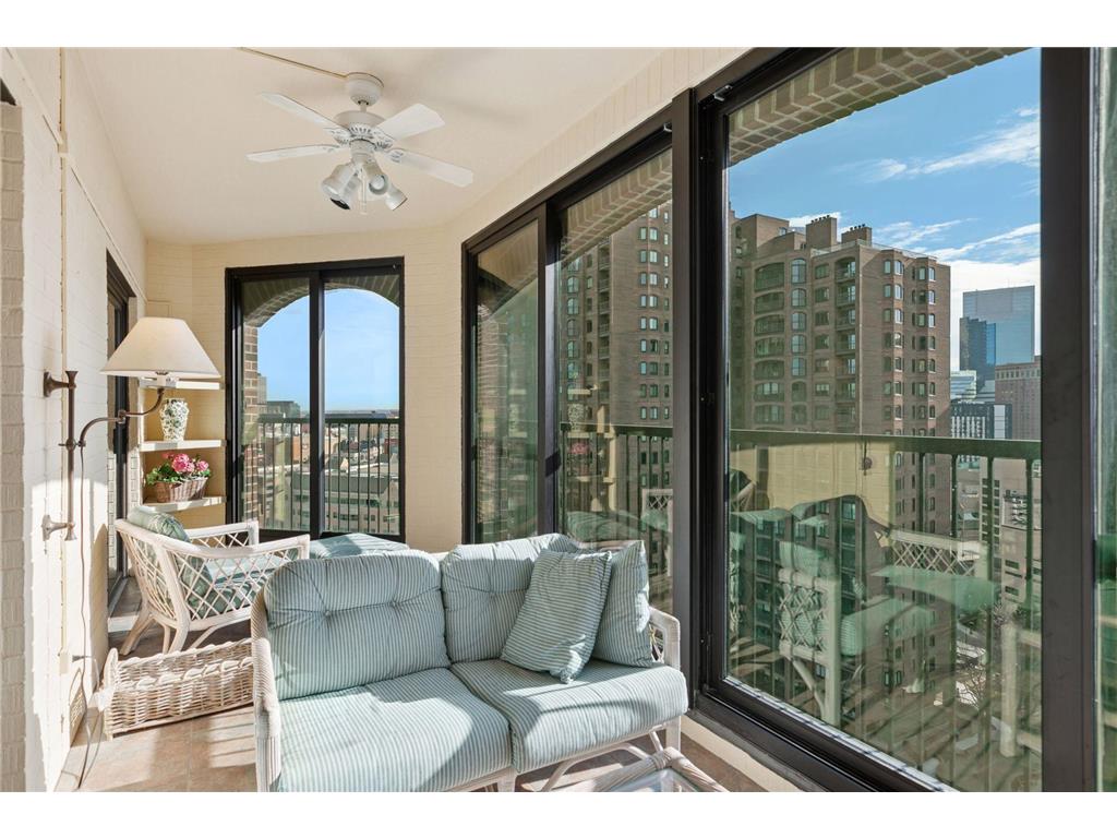 1235 Yale Place #1505 Minneapolis MN 55403 7036224 image11