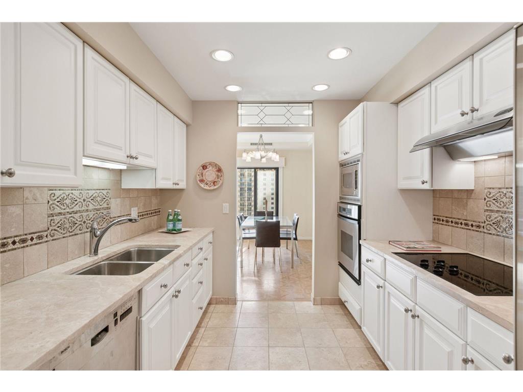 1235 Yale Place #1505 Minneapolis MN 55403 7036224 image19