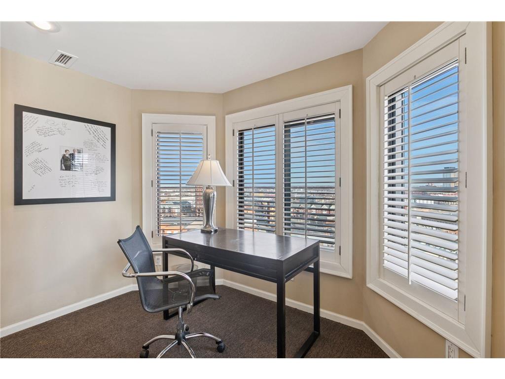 1235 Yale Place #1505 Minneapolis MN 55403 7036224 image22