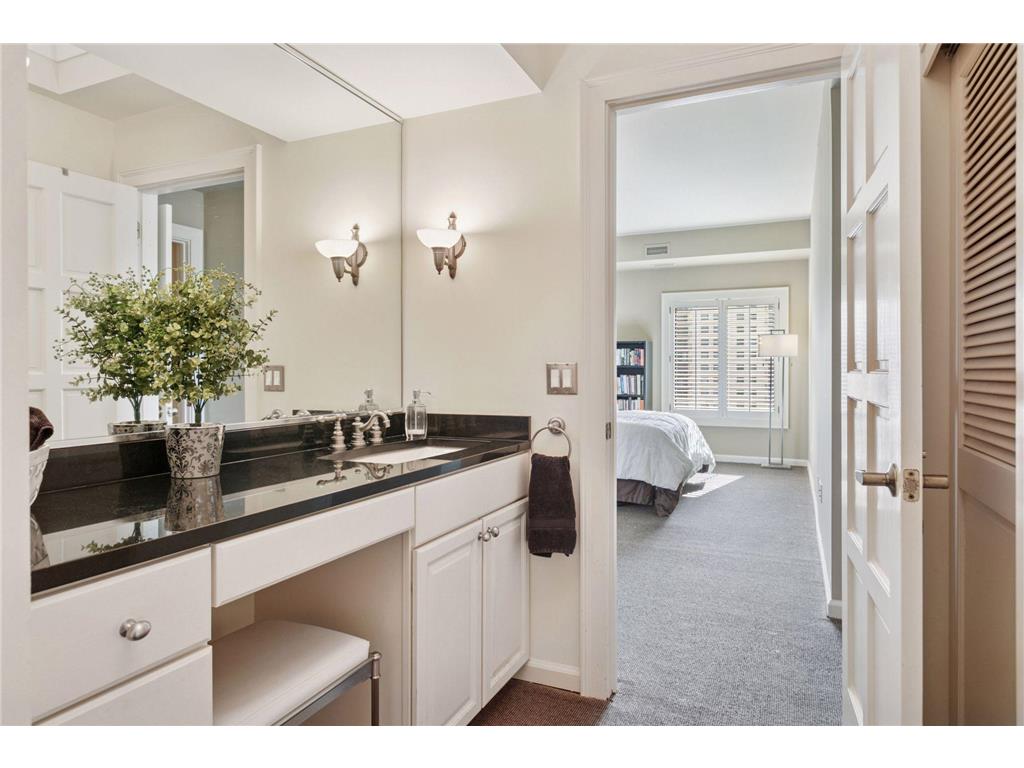 1235 Yale Place #1505 Minneapolis MN 55403 7036224 image26