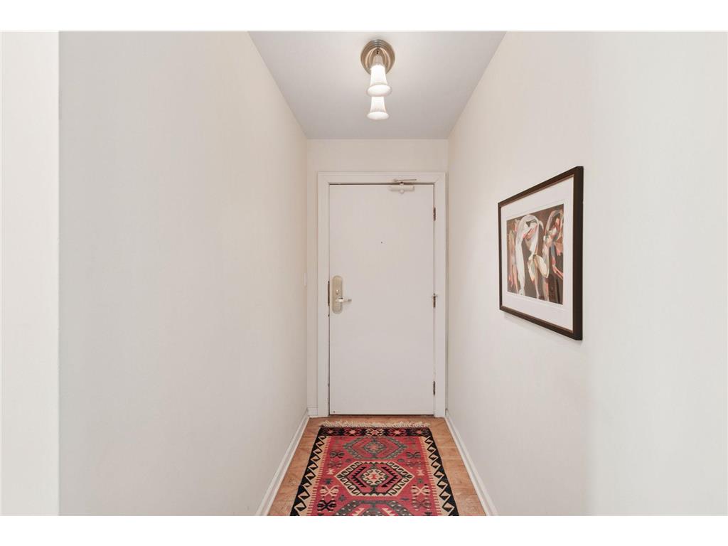 1235 Yale Place #1505 Minneapolis MN 55403 7036224 image3