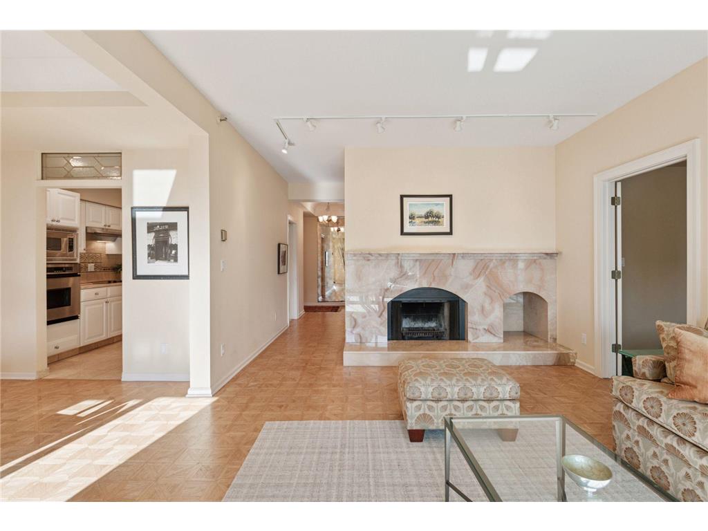 1235 Yale Place #1505 Minneapolis MN 55403 7036224 image7