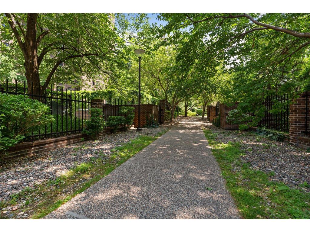 1235 Yale Place #1505 Minneapolis MN 55403 7036224 image74