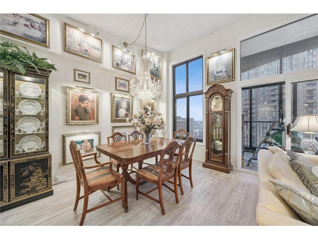 1235 Yale Place #1701 Minneapolis MN 55403 6763289 image3