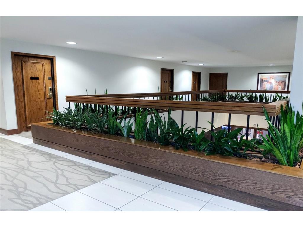 1235 Yale Place #1701 Minneapolis MN 55403 6763289 image36