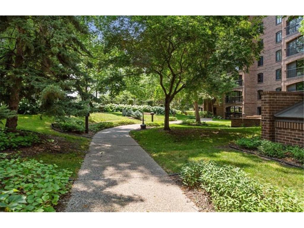 1235 Yale Place #1701 Minneapolis MN 55403 6763289 image47