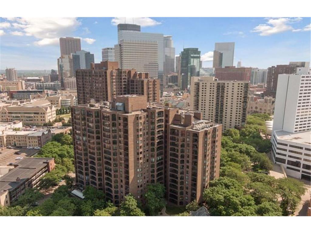 1235 Yale Place #1701 Minneapolis MN 55403 6763289 image50