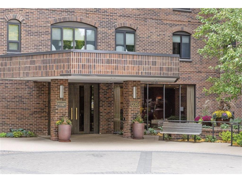 1235 Yale Place #1701 Minneapolis MN 55403 6763289 image52