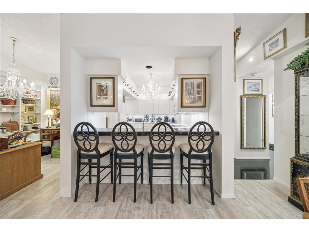 1235 Yale Place #1701 Minneapolis MN 55403 6763289 image8