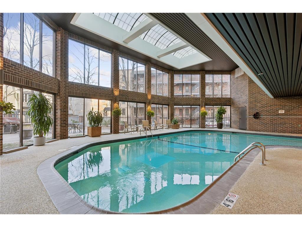 1235 Yale Place #1701 Minneapolis MN 55403 - Loring 7068433 image35