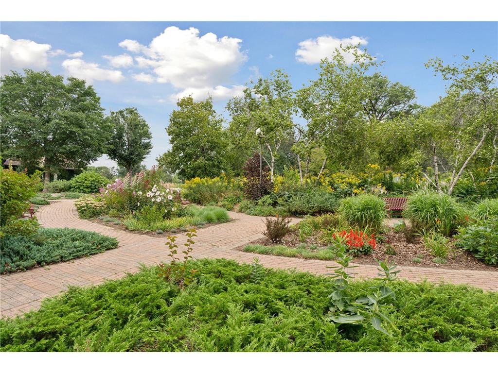 1235 Yale Place #1701 Minneapolis MN 55403 - Loring 7068433 image47