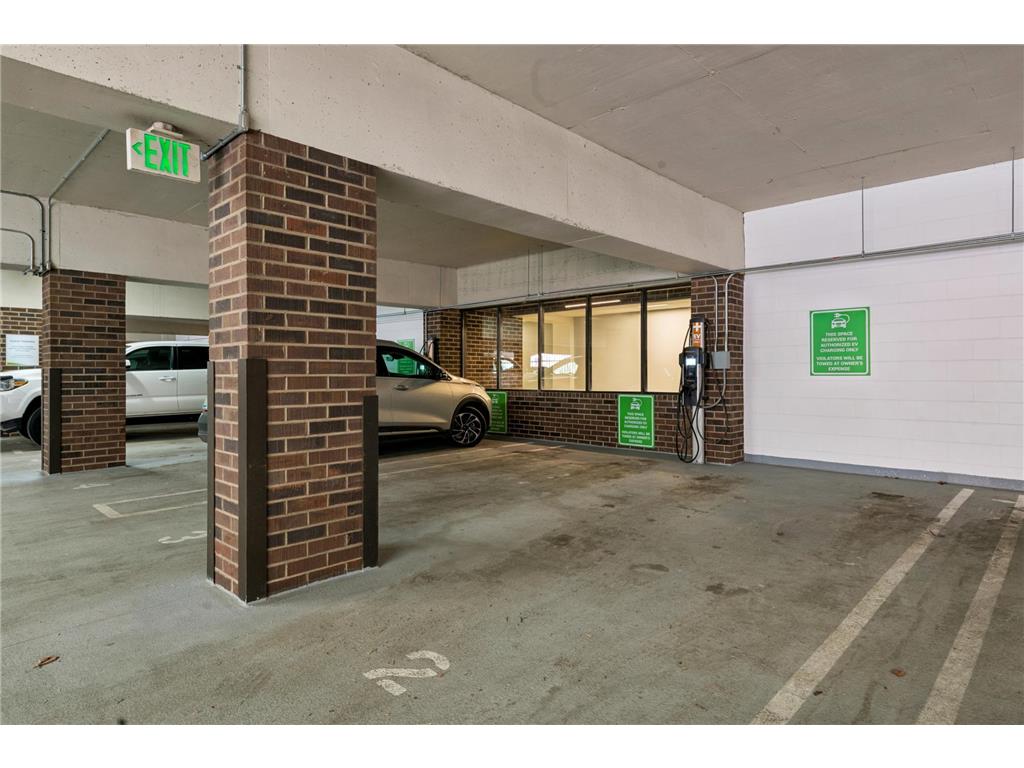 1235 Yale Place #1701 Minneapolis MN 55403 - Loring 7068433 image55