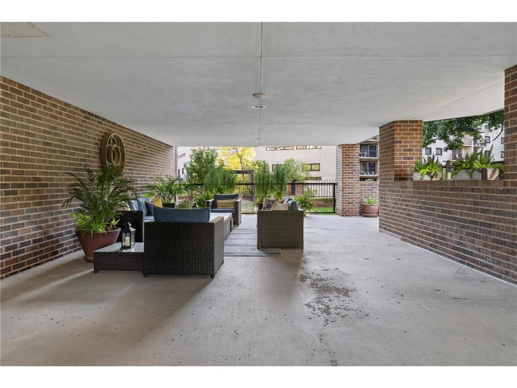 1235 Yale Place #1701 Minneapolis MN 55403 - Loring 7068433 image65
