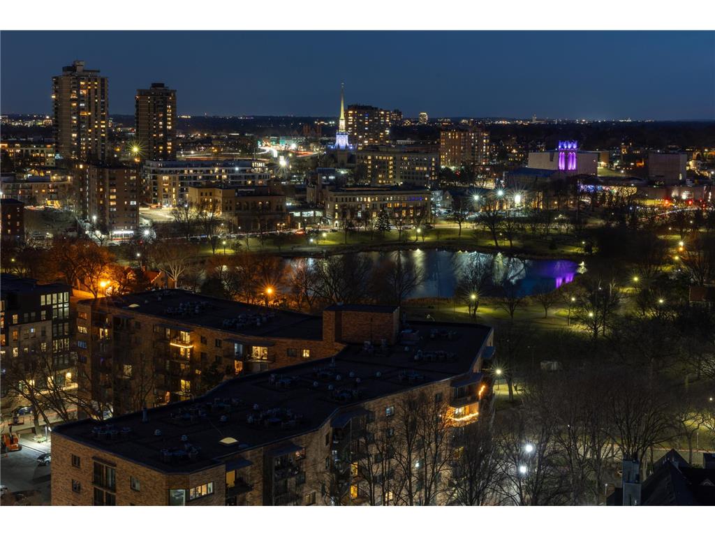 1235 Yale Place #1701 Minneapolis MN 55403 - Loring 7068433 image7