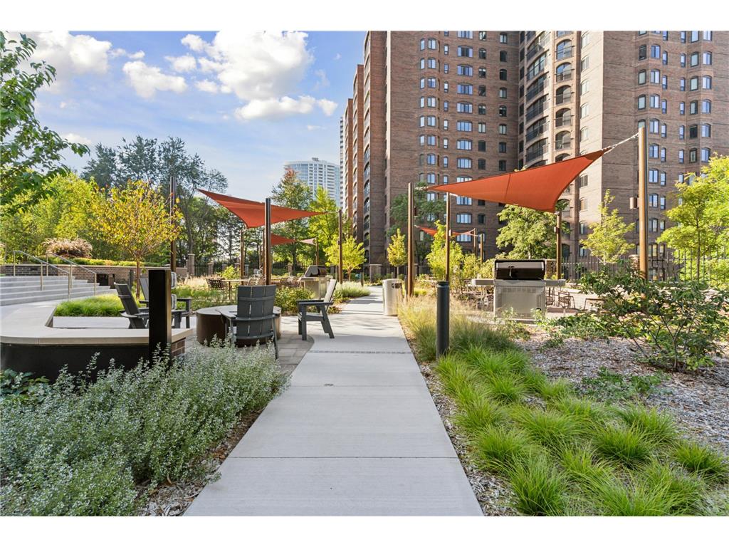 1235 Yale Place #1701 Minneapolis MN 55403 - Loring 7068433 image80