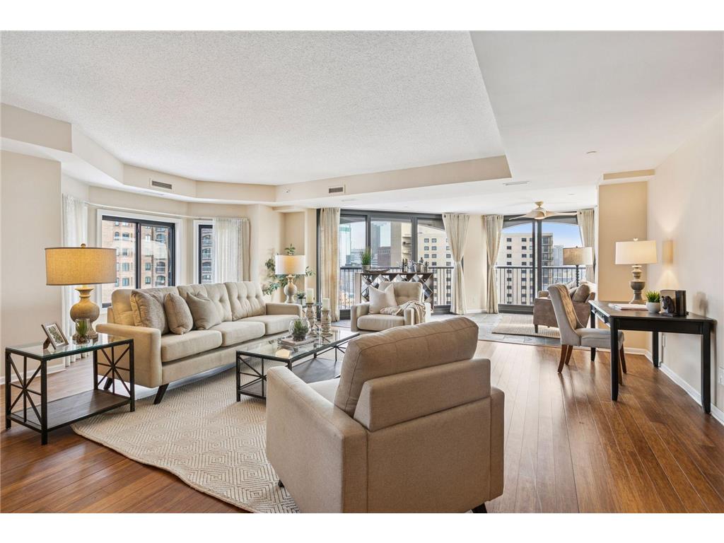 1235 Yale Place #1706 Minneapolis MN 55403 6824725 image10