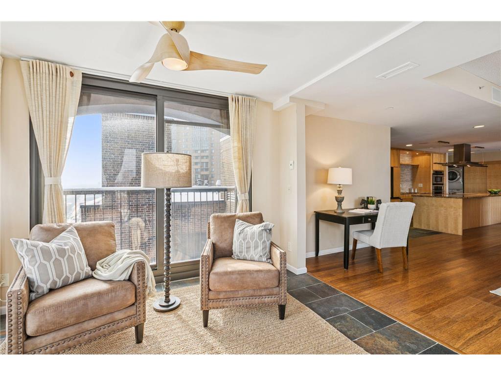 1235 Yale Place #1706 Minneapolis MN 55403 6824725 image12