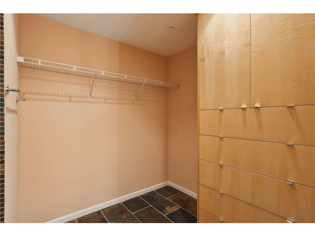 1235 Yale Place #1706 Minneapolis MN 55403 6824725 image34