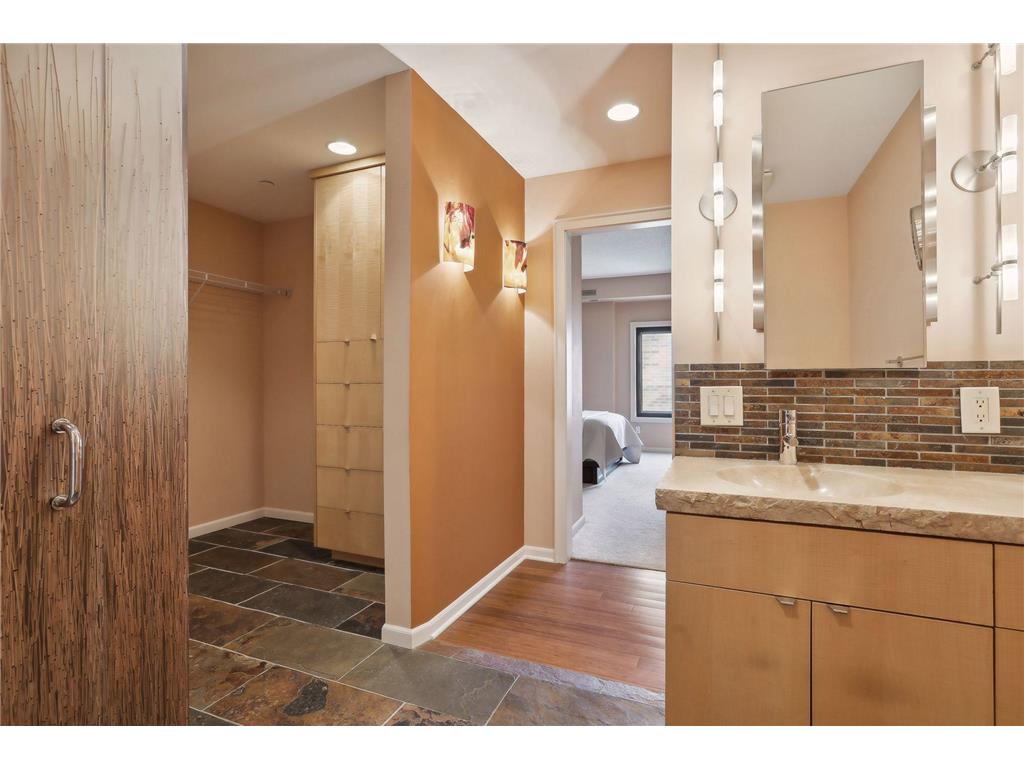 1235 Yale Place #1706 Minneapolis MN 55403 6824725 image37