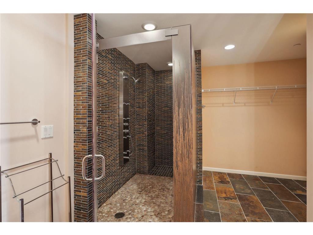 1235 Yale Place #1706 Minneapolis MN 55403 6824725 image38