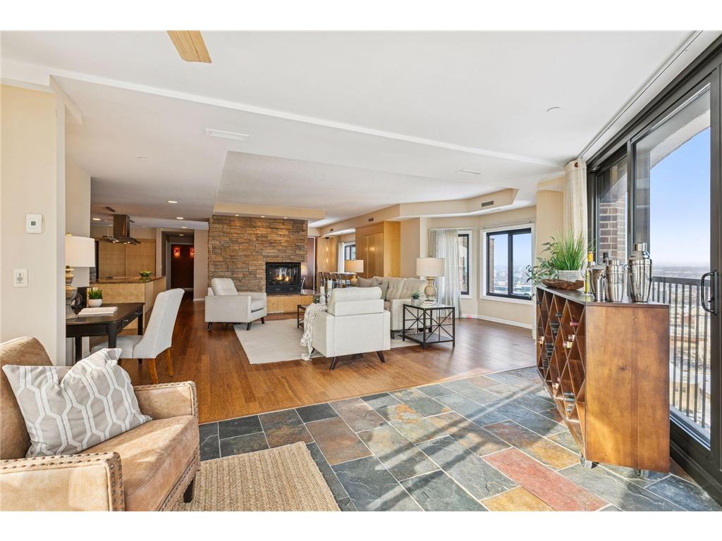 1235 Yale Place #1706 Minneapolis MN 55403 6824725 image5