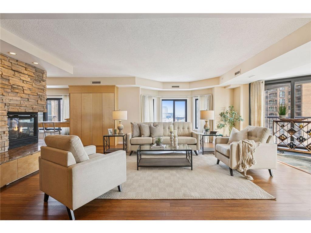 1235 Yale Place #1706 Minneapolis MN 55403 6824725 image6