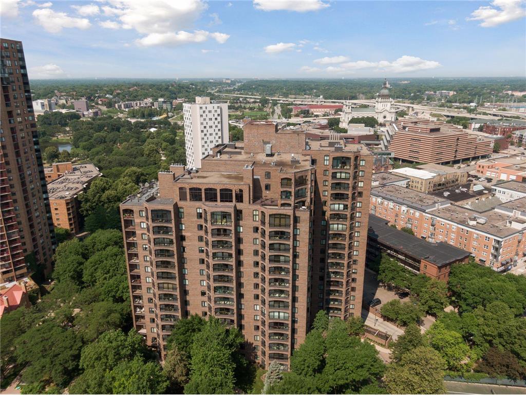 1235 Yale Place #1706 Minneapolis MN 55403 6824725 image68