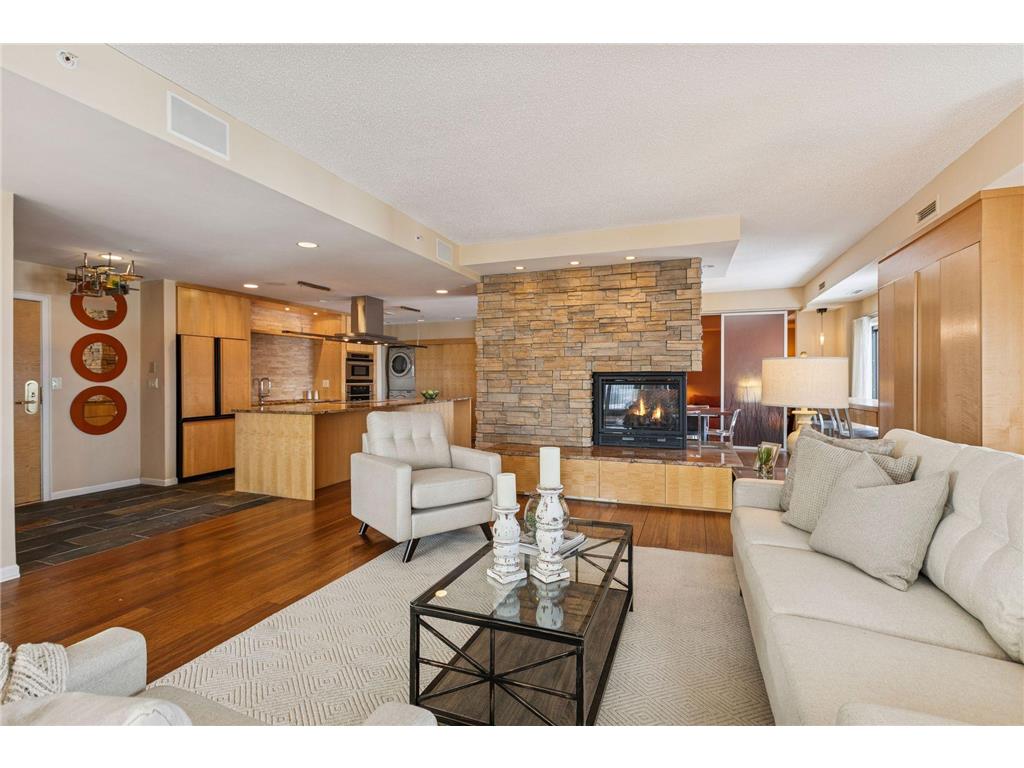 1235 Yale Place #1706 Minneapolis MN 55403 6824725 image7