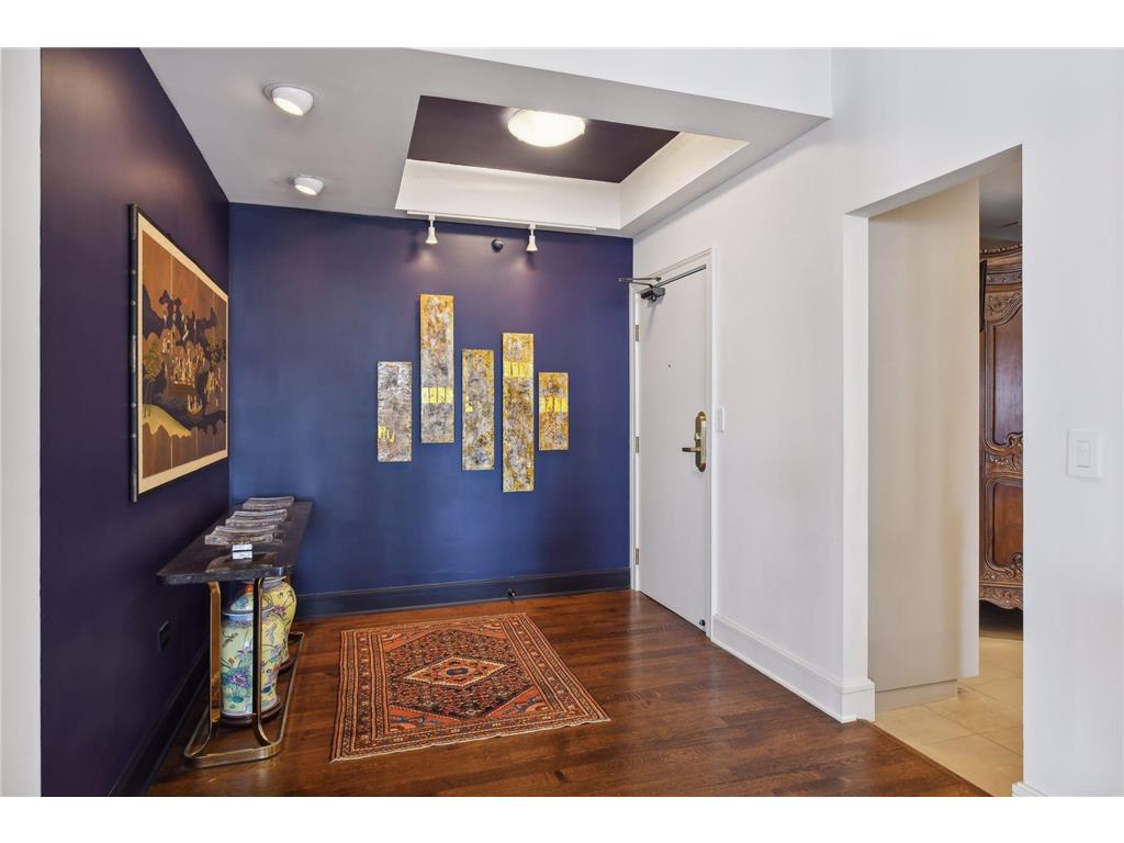 1235 Yale Place #809 Minneapolis MN 55403 6544264 image1