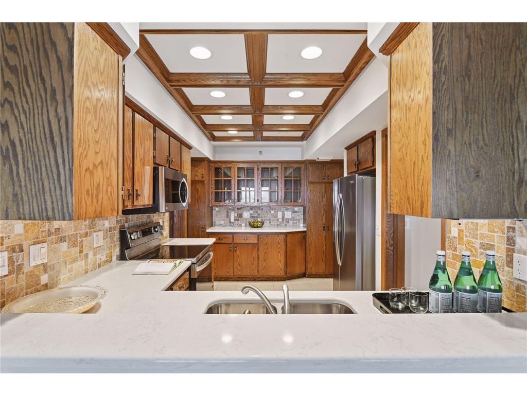 1235 Yale Place #908 Minneapolis MN 55403 7010709 image12