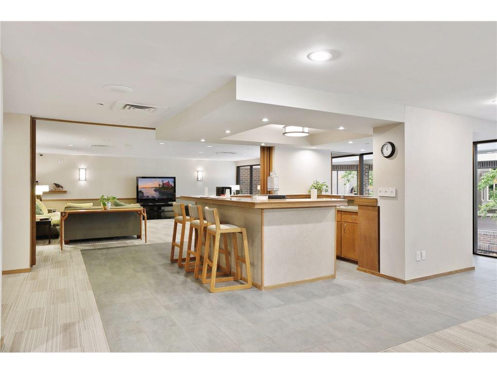 1235 Yale Place #908 Minneapolis MN 55403 7010709 image36