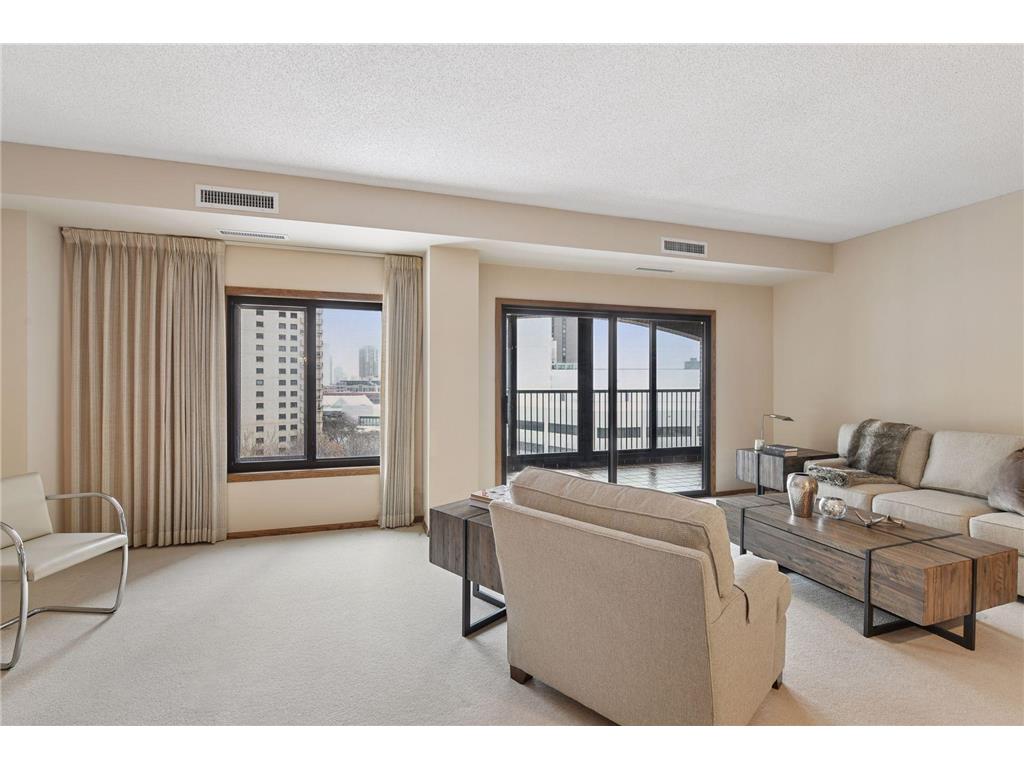 1235 Yale Place #908 Minneapolis MN 55403 7010709 image6