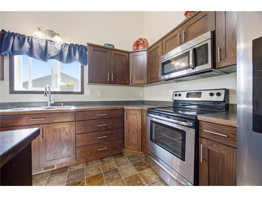 1236 31st Avenue W West Fargo ND 58078 7090115 image13