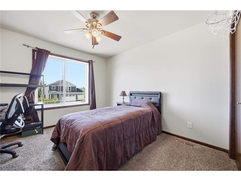 1236 31st Avenue W West Fargo ND 58078 7090115 image26