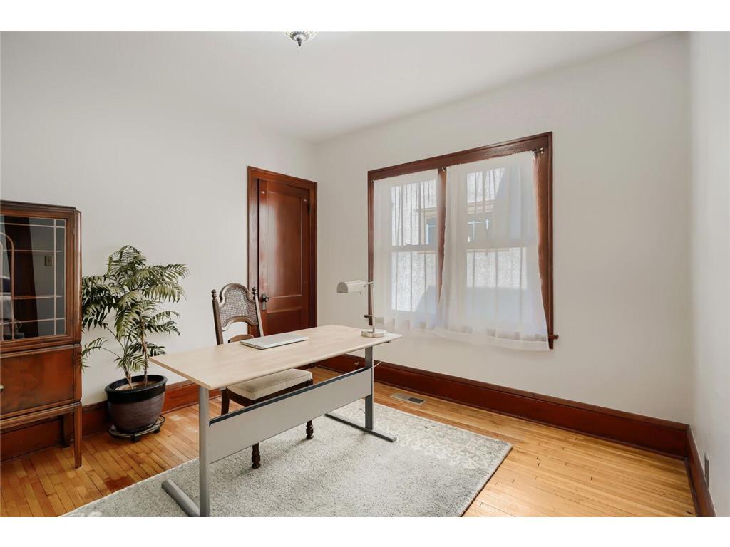 1236 Ashland Avenue Saint Paul MN 55104 7029464 image18