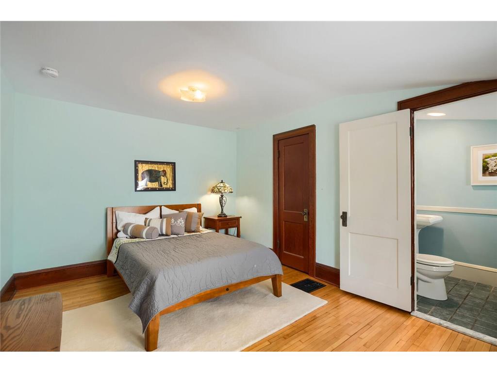 1236 Ashland Avenue Saint Paul MN 55104 7029464 image22