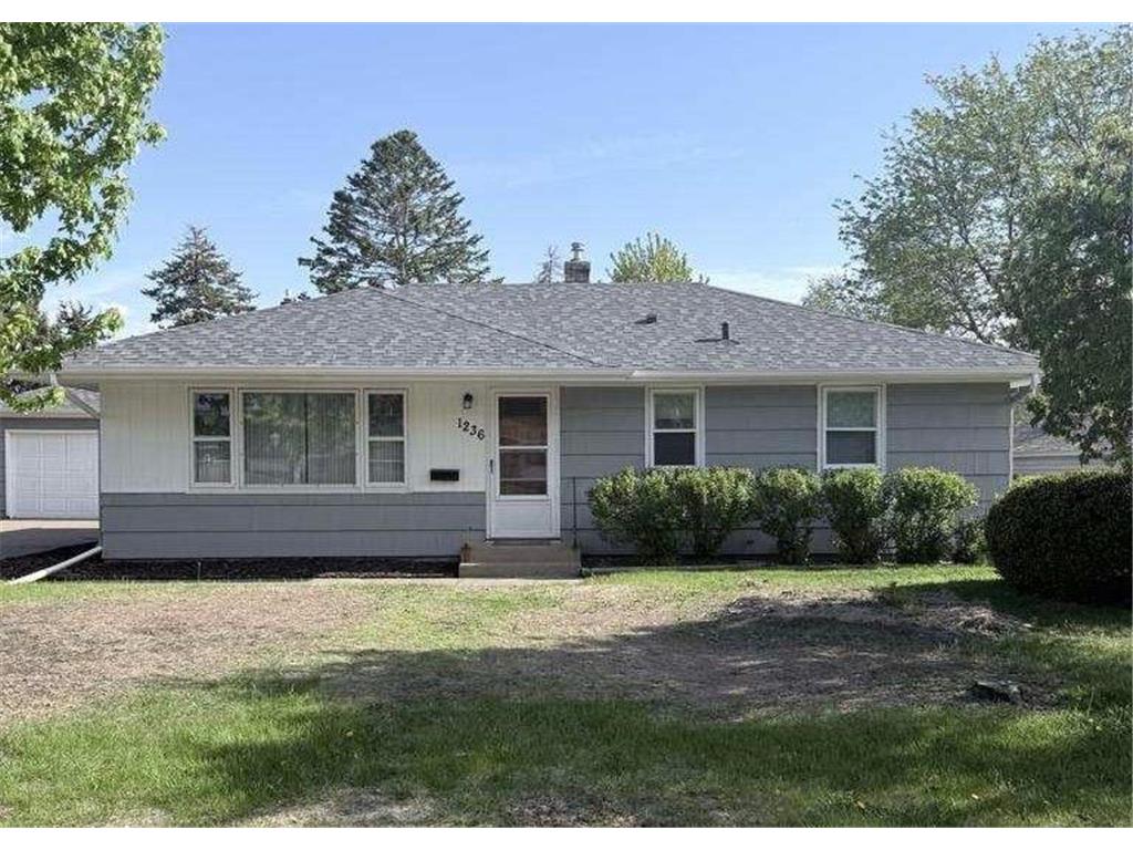 1236 Roma Avenue Roseville MN 55113 7039997 image1