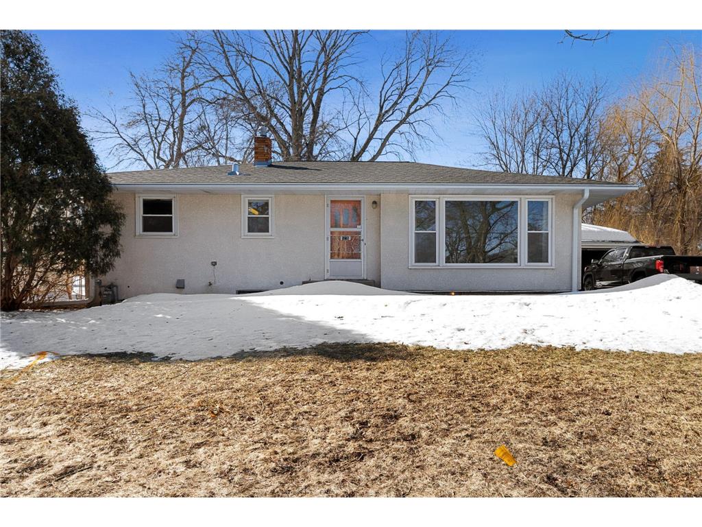 1236 Sandhurst Drive W Roseville MN 55113 6389514 image1