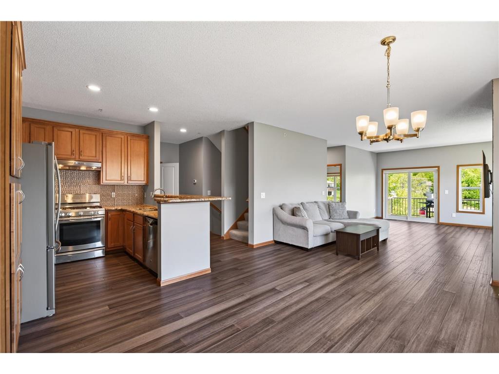 1236 Vernon Drive Carver MN 55315 7074772 image2