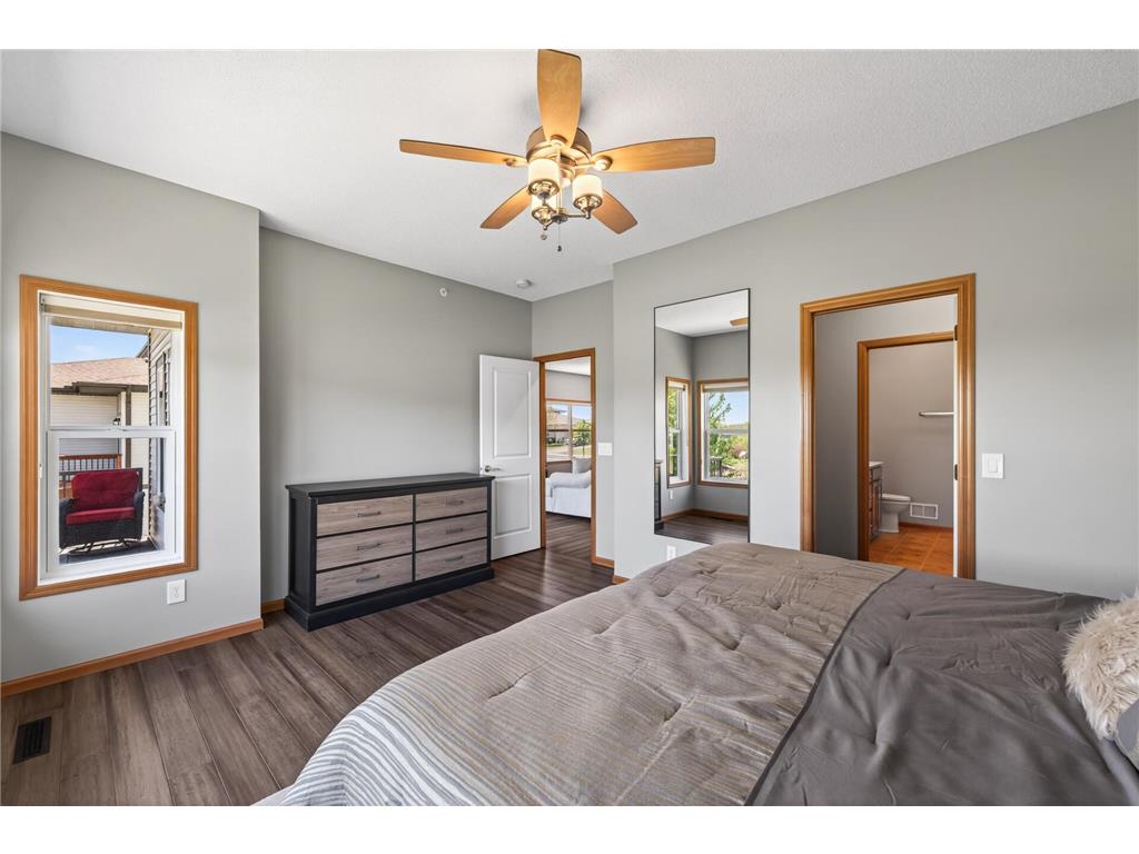 1236 Vernon Drive Carver MN 55315 7074772 image20