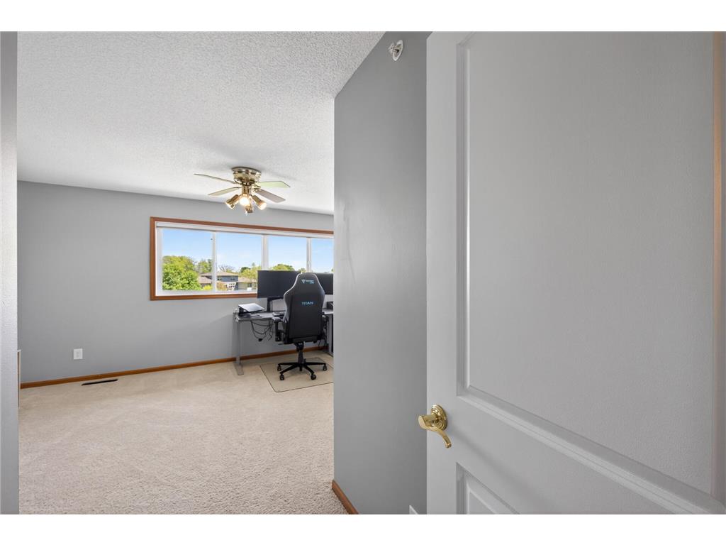 1236 Vernon Drive Carver MN 55315 7074772 image39