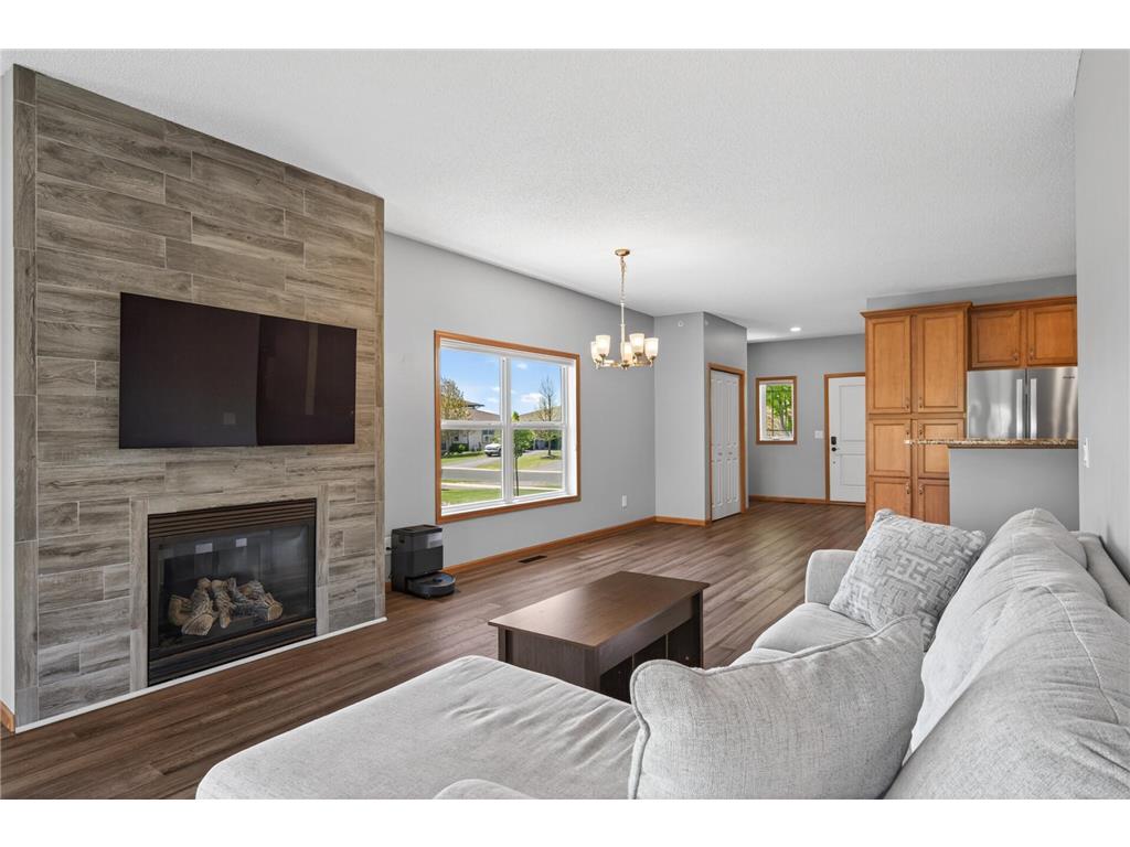 1236 Vernon Drive Carver MN 55315 7074772 image8
