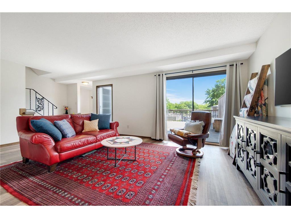 1236 Wagon Wheel Road Hopkins MN 55343 6553909 image1