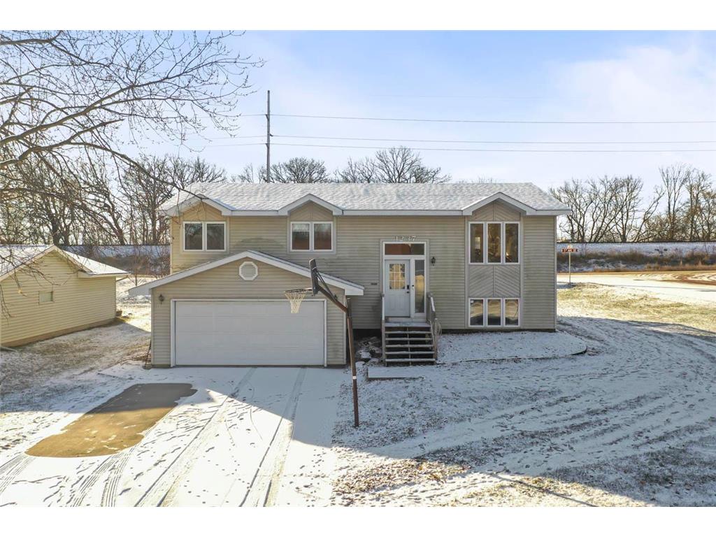 1237 12th Street Circle SE Waseca MN 56093 6637362 image1