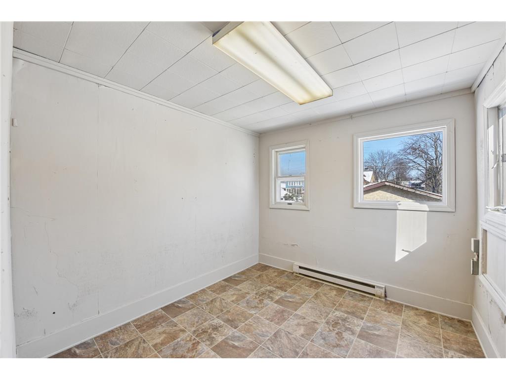 1237 5th Street E Saint Paul MN 55106 7039251 image17