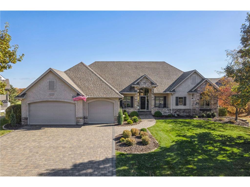 1237 Adrian Drive Chaska MN 55318 6622118 image1