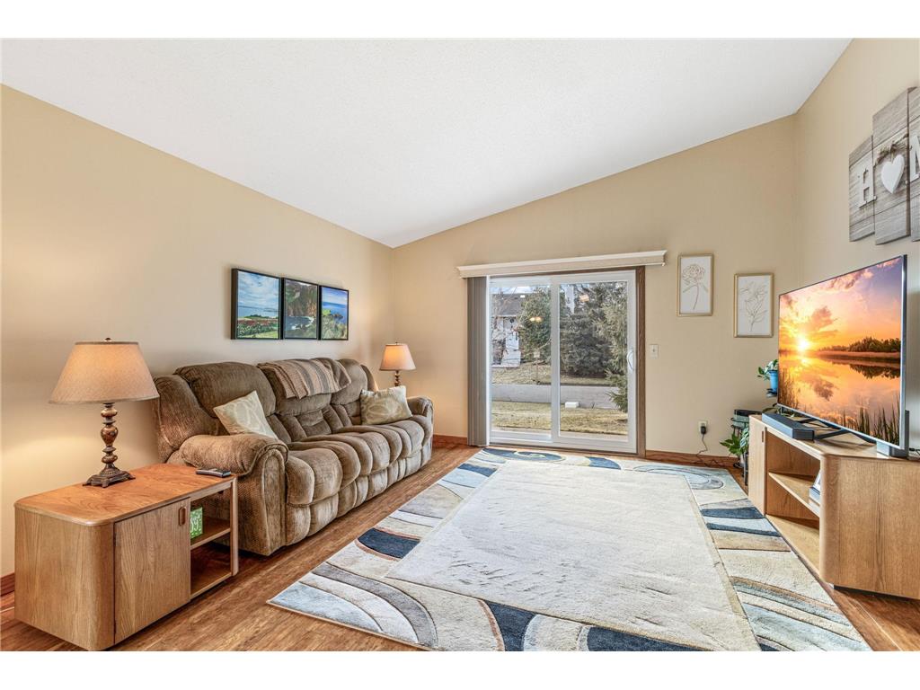 1237 Hilo Avenue N Oakdale MN 55128 7041965 image13